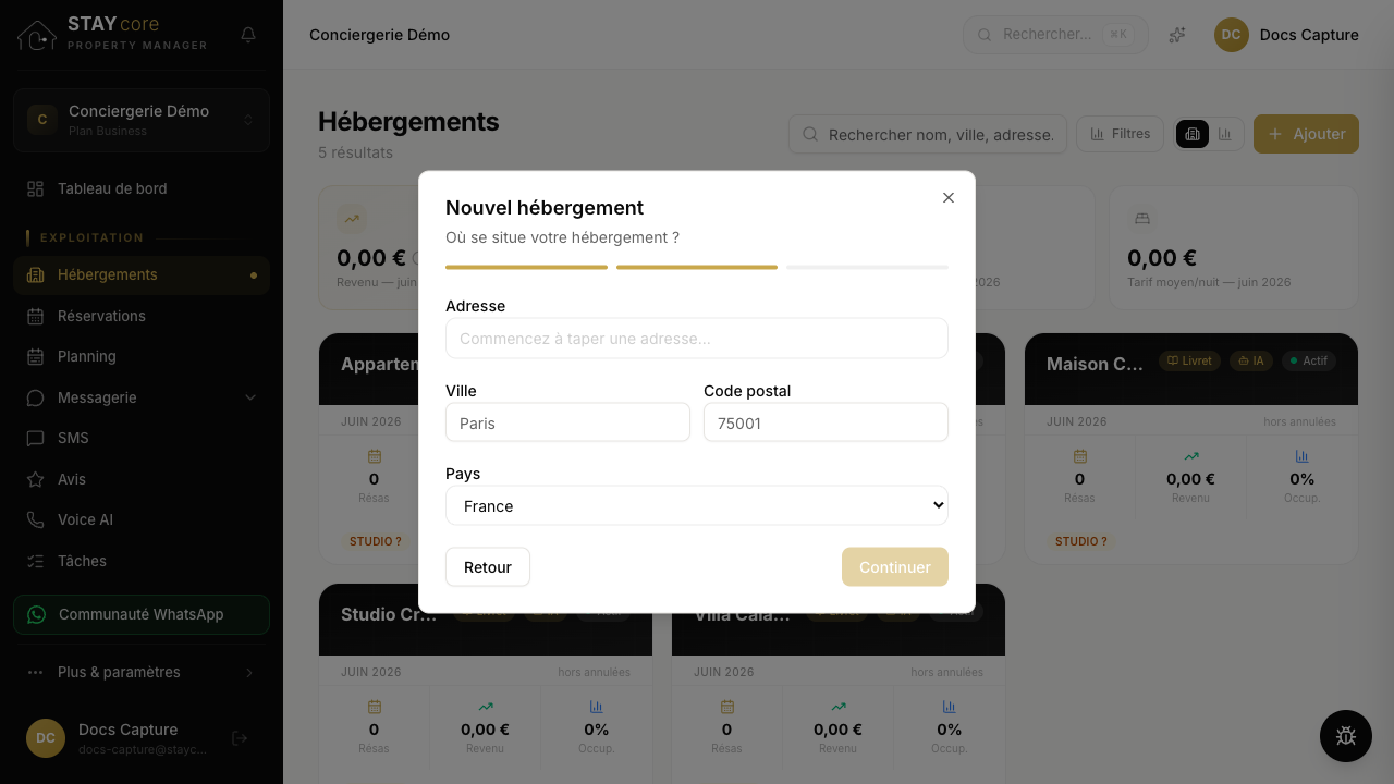 Étape 2 : Renseigne l'adresse ; l'autocomplétion remplit ville, code postal et GPS.